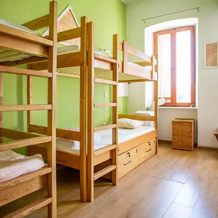 Anchi Guest house 3*